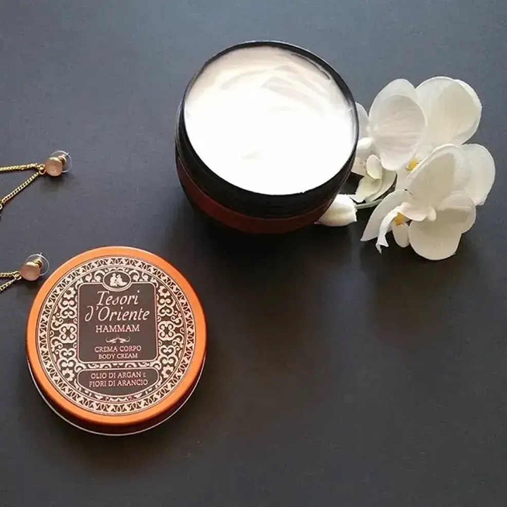 Kem Dưỡng Thể Body Tesori D'Orient Hammam Tinh Dầu Argan Dưỡng Ẩm trắng Da Mềm Mịn 300 ML