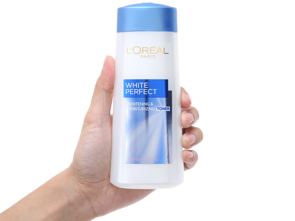 Nước hoa hồng se khít lỗ chân lông và trắng mịn da L'Oreal Paris Aura Perfect 200ml