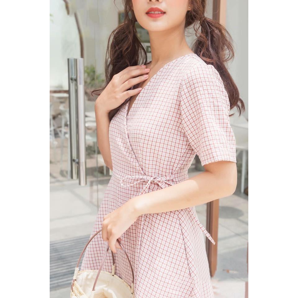 Đầm xoè caro hồng