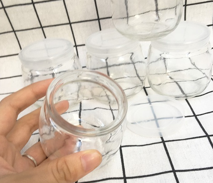 Hộp 12 hũ thuỷ tinh đựng sữa chua 200ml béo, lọ đựng gia vị có nắp nhựa