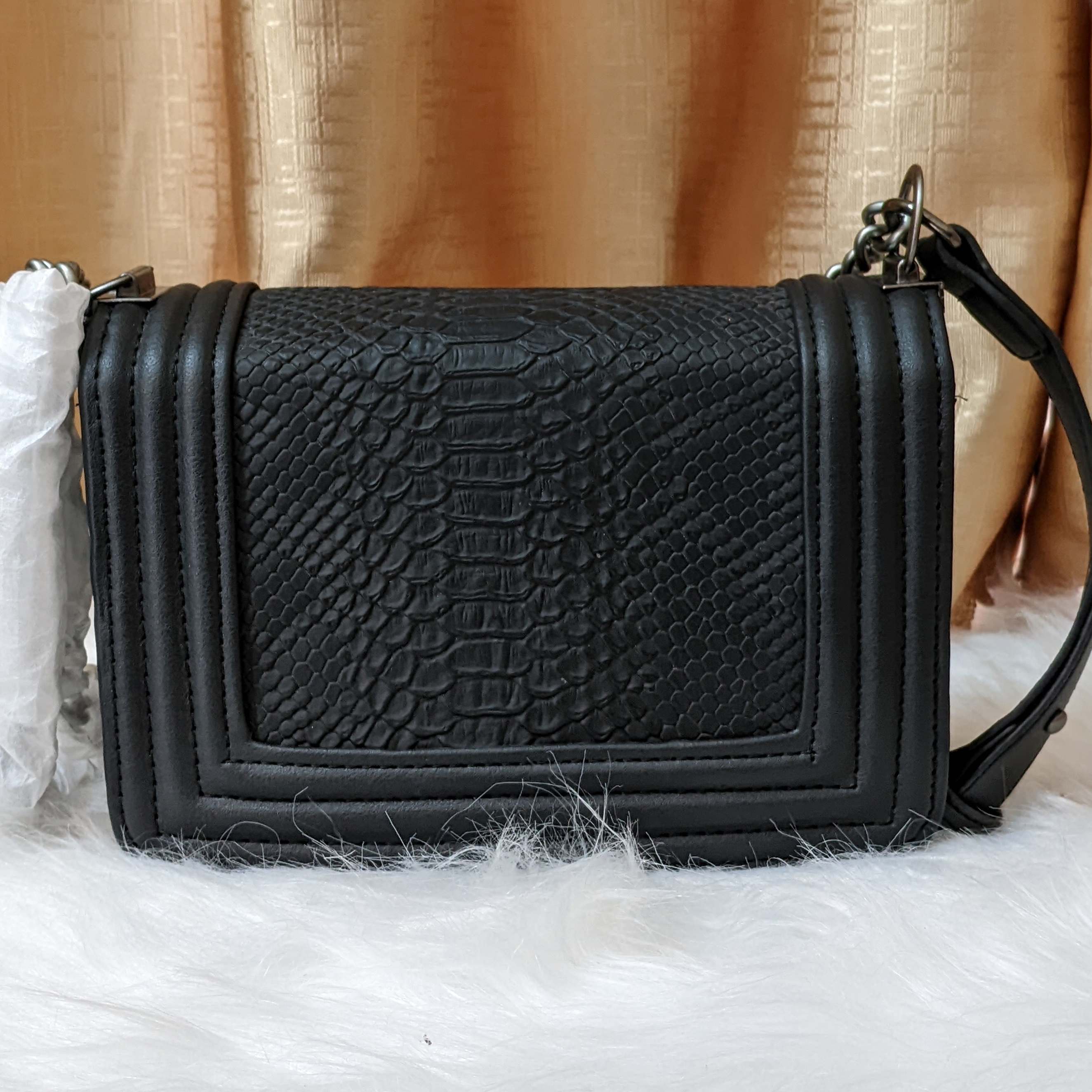 Túi đeo vai, đeo chéo nữ ZuCi A13 da rắn size 20cm sang trọng, xịn sò thời trang QC loại đẹp