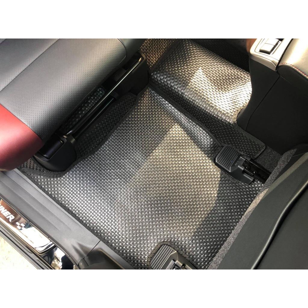 Thảm lót sàn ô tô KATA cho xe Toyota Fortuner - Khít với sàn xe, Chống trơn, Không mùi, Không ẩm mốc