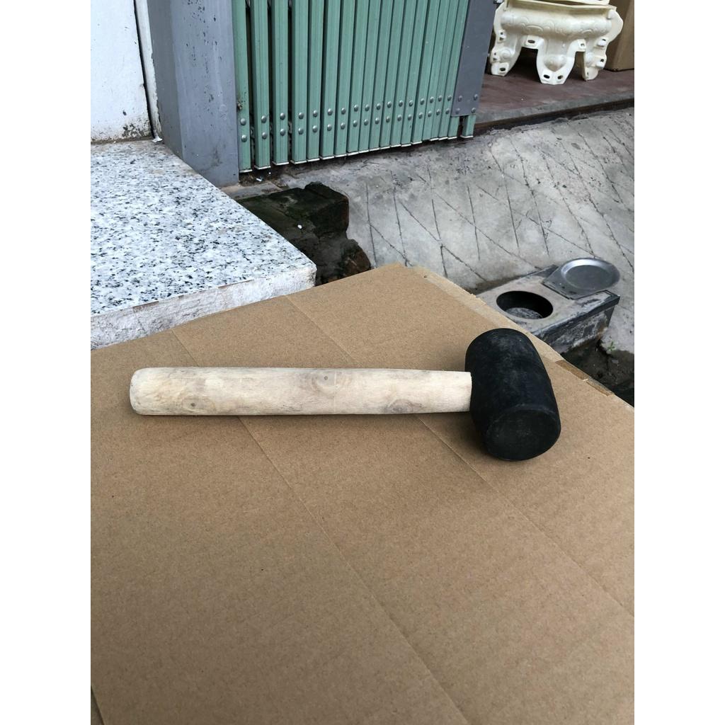 Búa cao su dụng cụ không thể thiếu khi đổ chậu bằng khuôn nhựa ABS