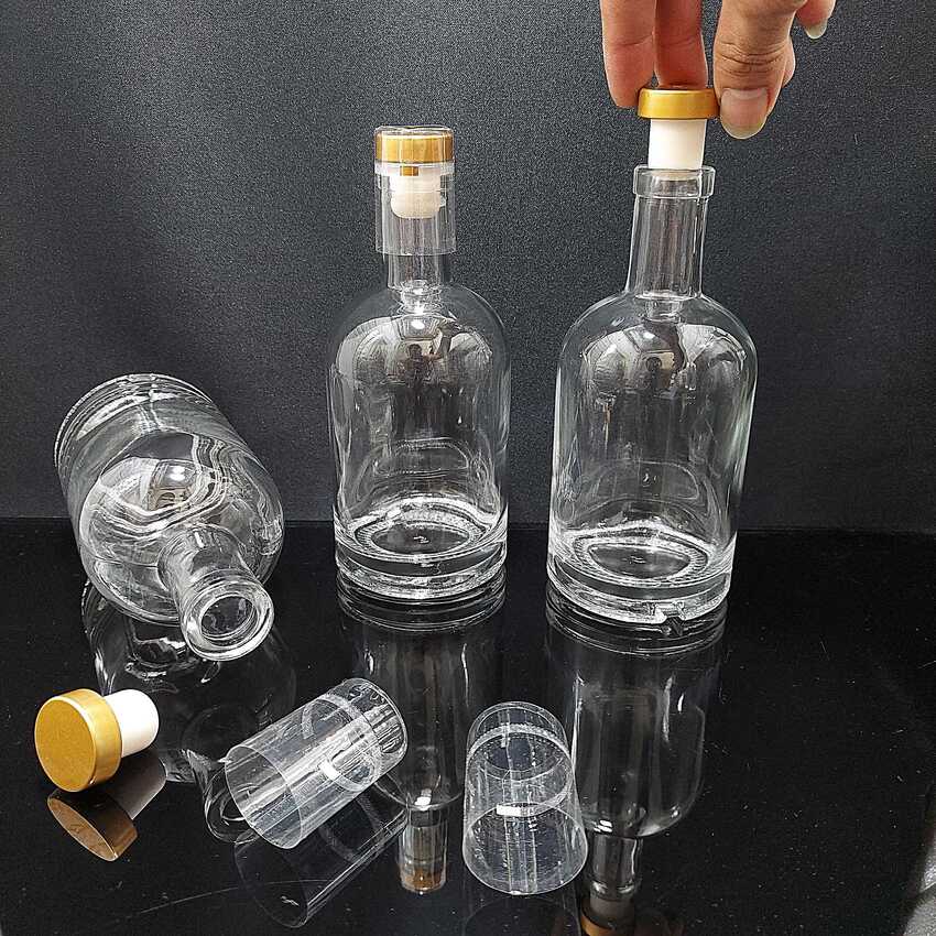 Chai Thủy Tinh Đựng Rượu 375ML mẫu vốt ka nắp cao su bọc thiếc, kèm màng co - Vỏ Chai Rượu Đẹp - Bình Đựng Ruou siêu trong