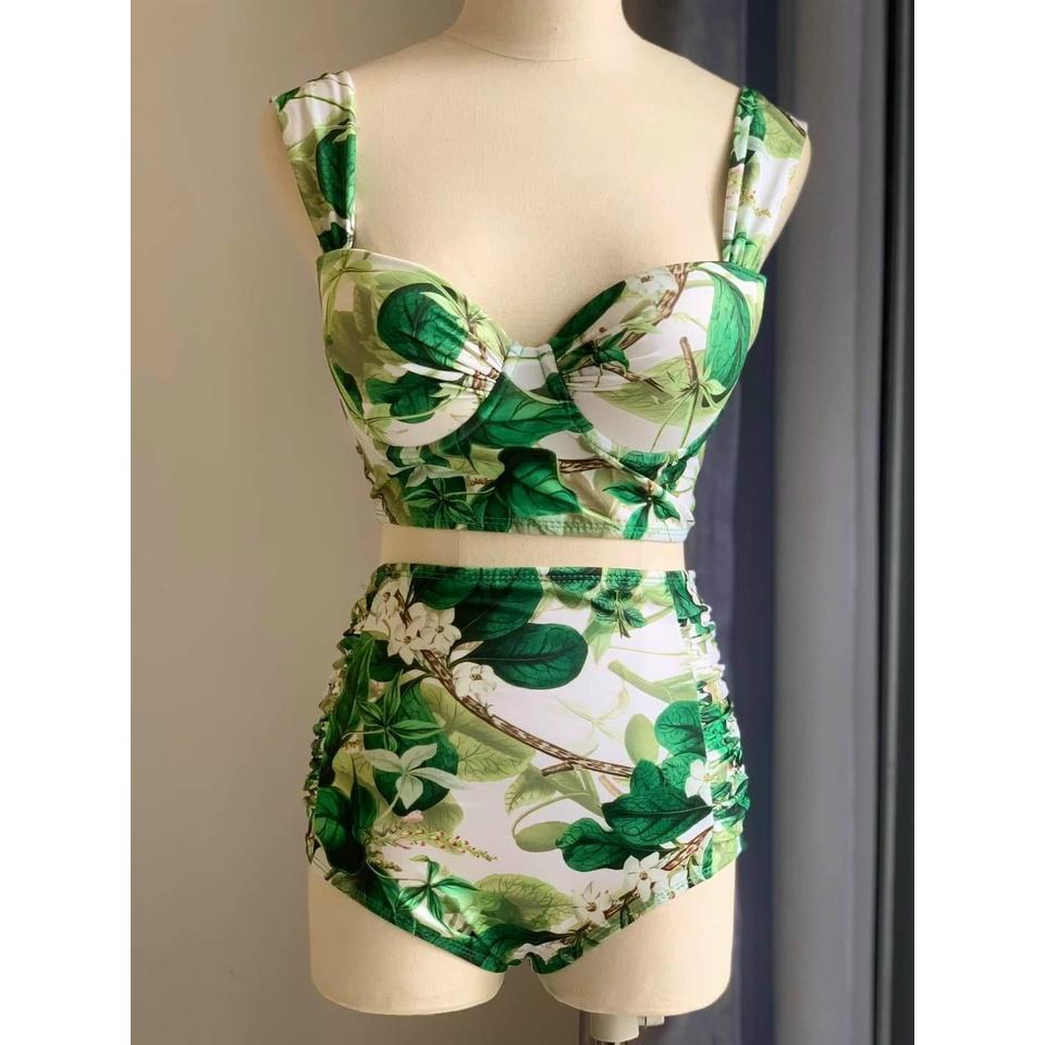 Set Bikini Đi Biển Kèm Khăn Choàng