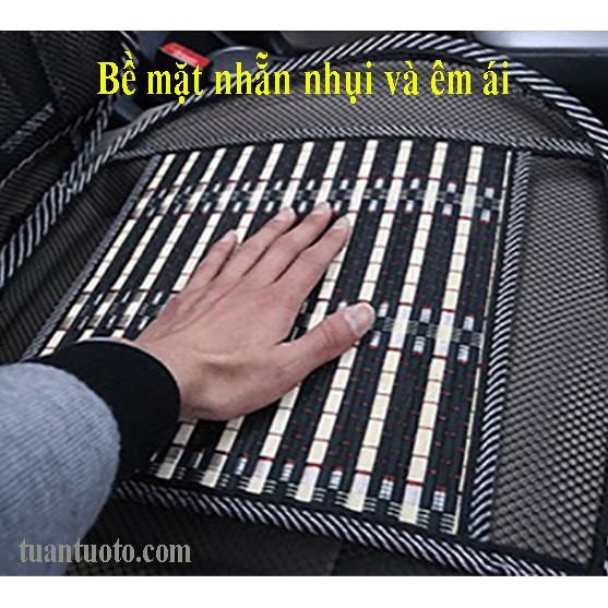 Tấm lót ghế ô tô có tựa lưng