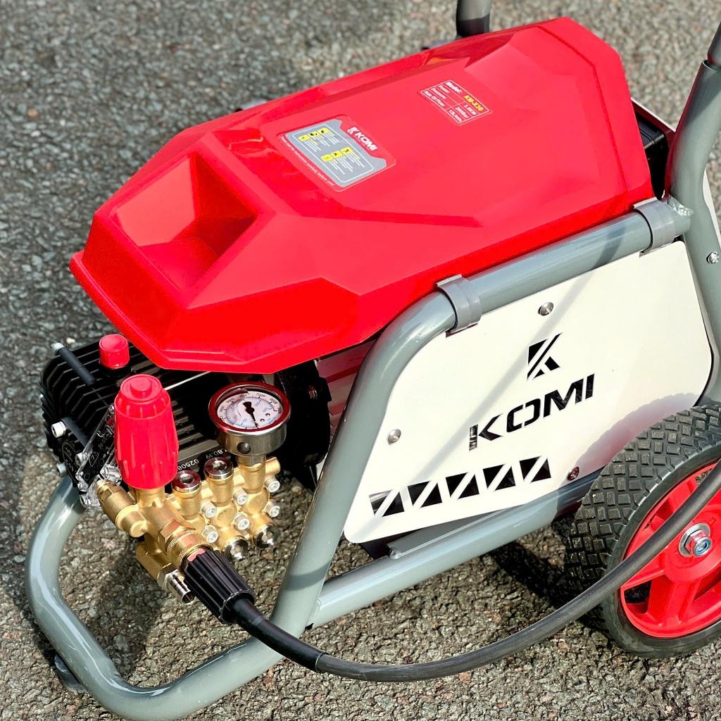 MÁY XỊT RỬA XE CAO ÁP CÔNG NGHIỆP 3000W KM-X30 KOMI -HÀNG CHÍNH HÃNG