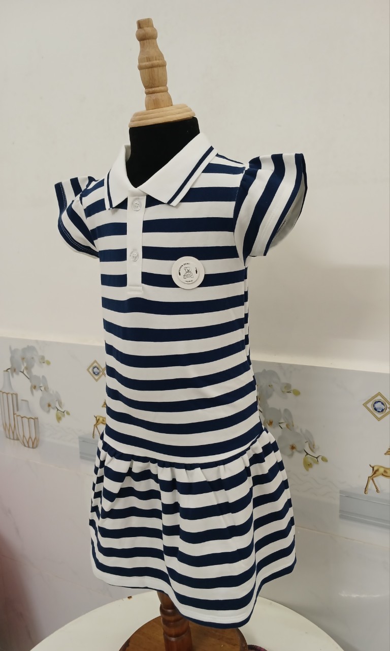 ĐẦM BÉ GÁI POLO KẺ SỌC TRẮNG XANH BÈO LAI