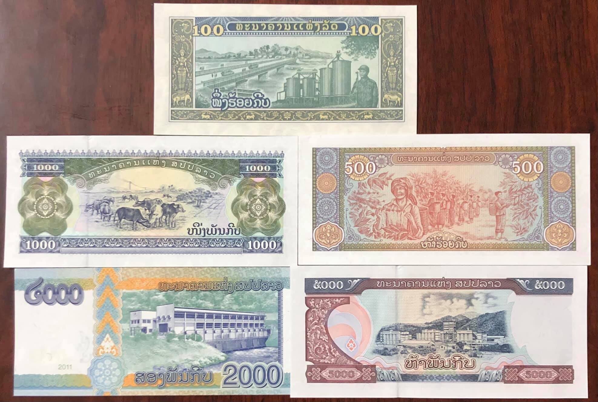 Sét tiền Lào 5 mệnh giá khác nhau mới cứng, tặng kèm phơi bảo quản tiền
