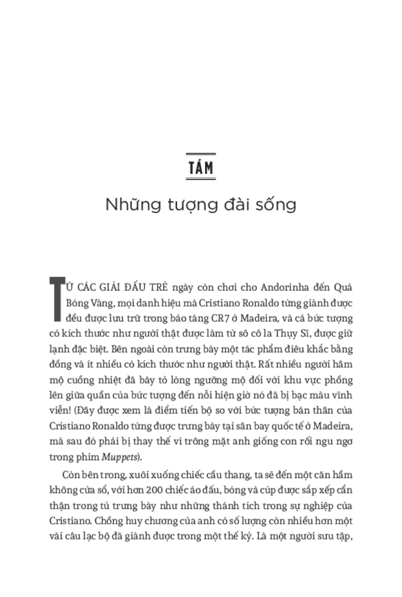 Hình ảnh Sự Đối Đầu Của Hai Cầu Thủ Vĩ Đại Và Kỷ Nguyên Tái Tạo Bóng Đá Thế Giới - Messi Vs. Ronaldo _TRE	