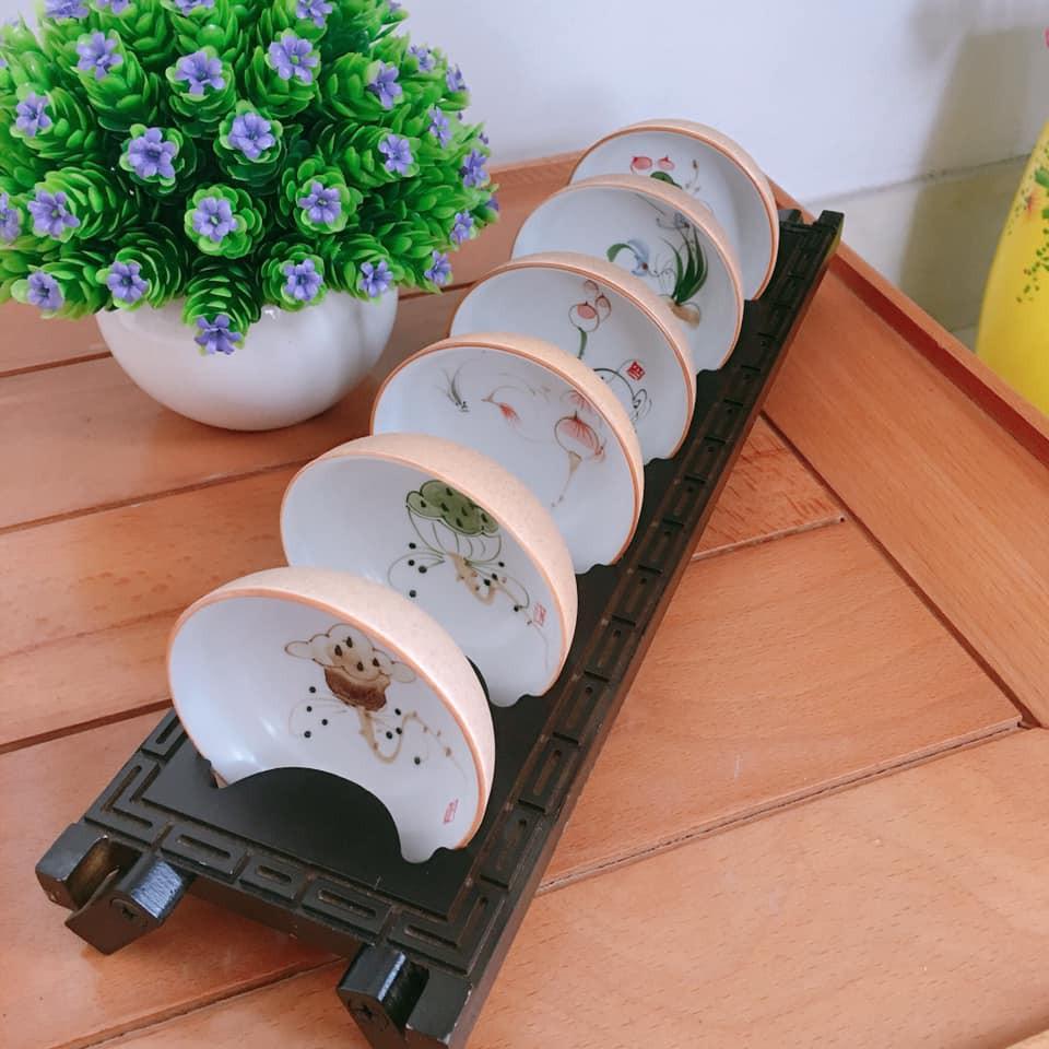 6 chén lòng sứ ngoài phủ nhám họa tiết vẽ tay tinh tế Ngư Hí, Lan Hoa, Liên Bồng + 1 gác chén gỗ mun