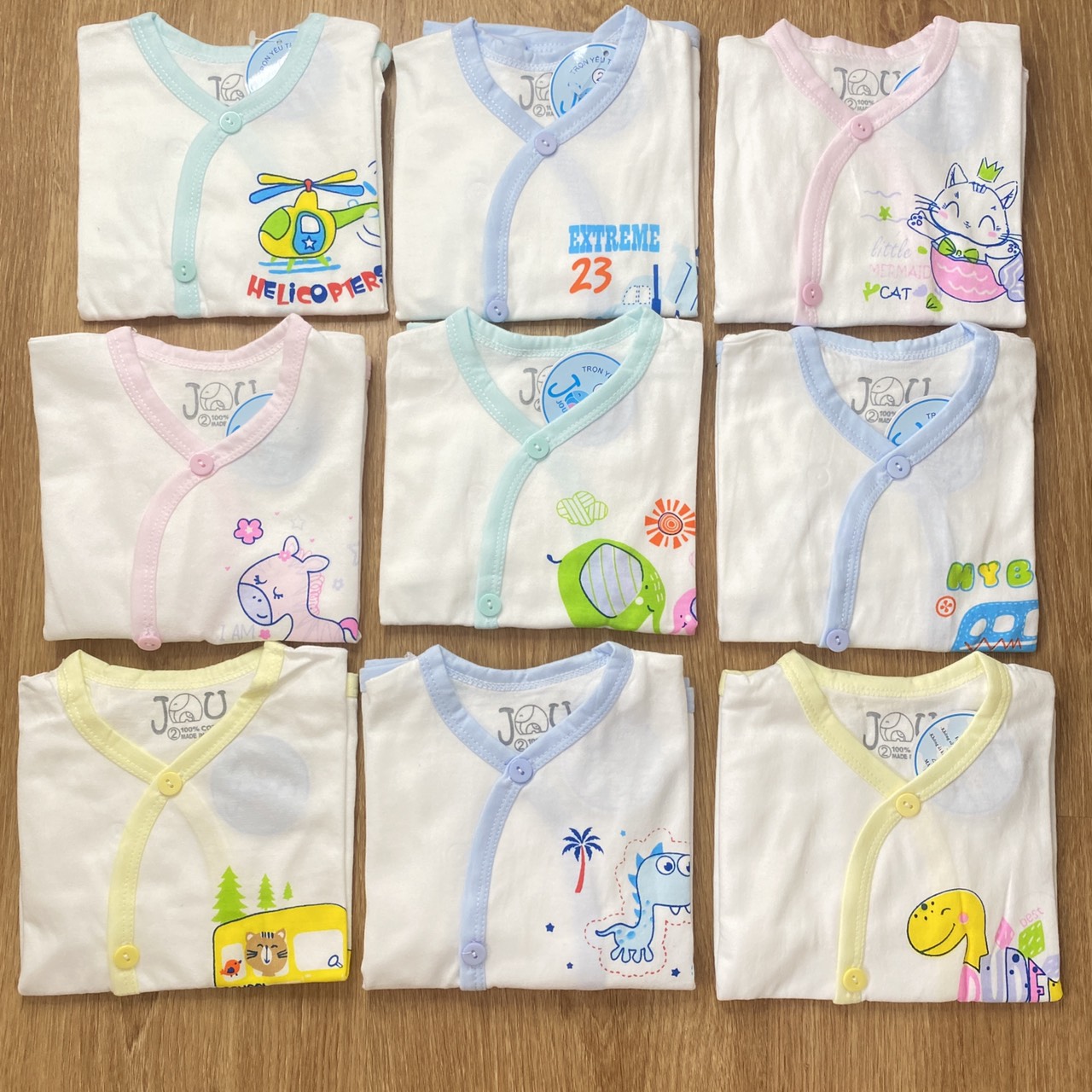 Set 3 Bộ Áo Quần Sơ Sinh Tay Dài Cài Nút Xéo Trắng JOU - Size 1,2,3,4 cho bé sơ sinh -11kg