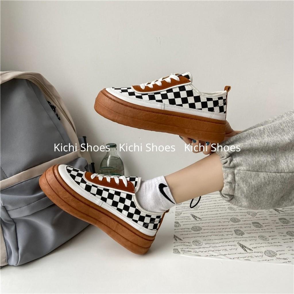 Giày nữ độn đế tăng chiều cao caro Full Box siêu êm chân Giày thể thao đế bằng bánh mì mã 7806 - Kichi Shoes