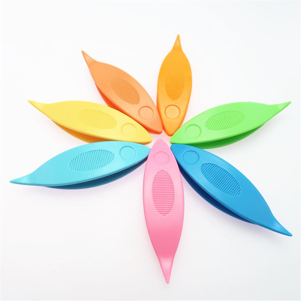7Pcs Colorful Plastic Tatting Lacemaking Shuttle Tools 6.5 x 2.2cm