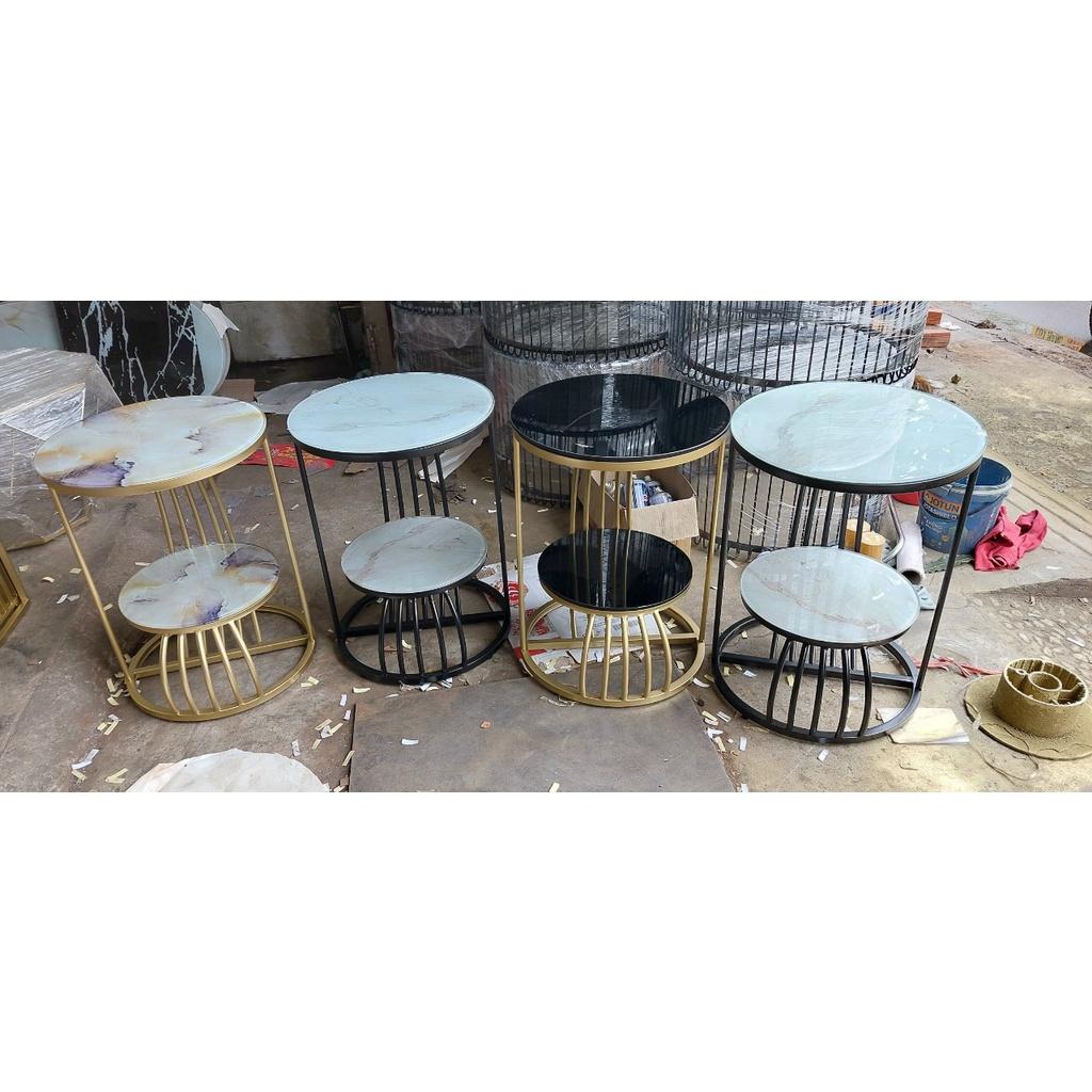 Kệ cao cấp trưng bày hoa trong nhà
