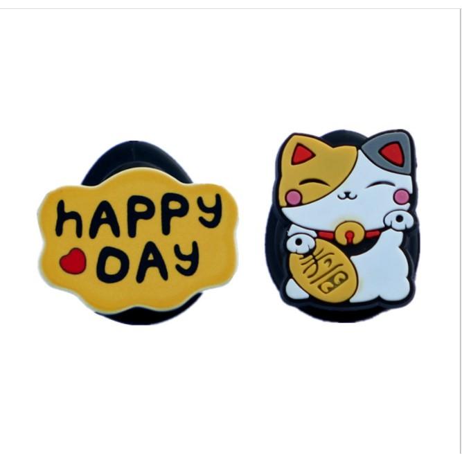 Móc treo đồ đa năng dạng dính gắn chữ HAPPY DAY - Hoàng Đông Shop
