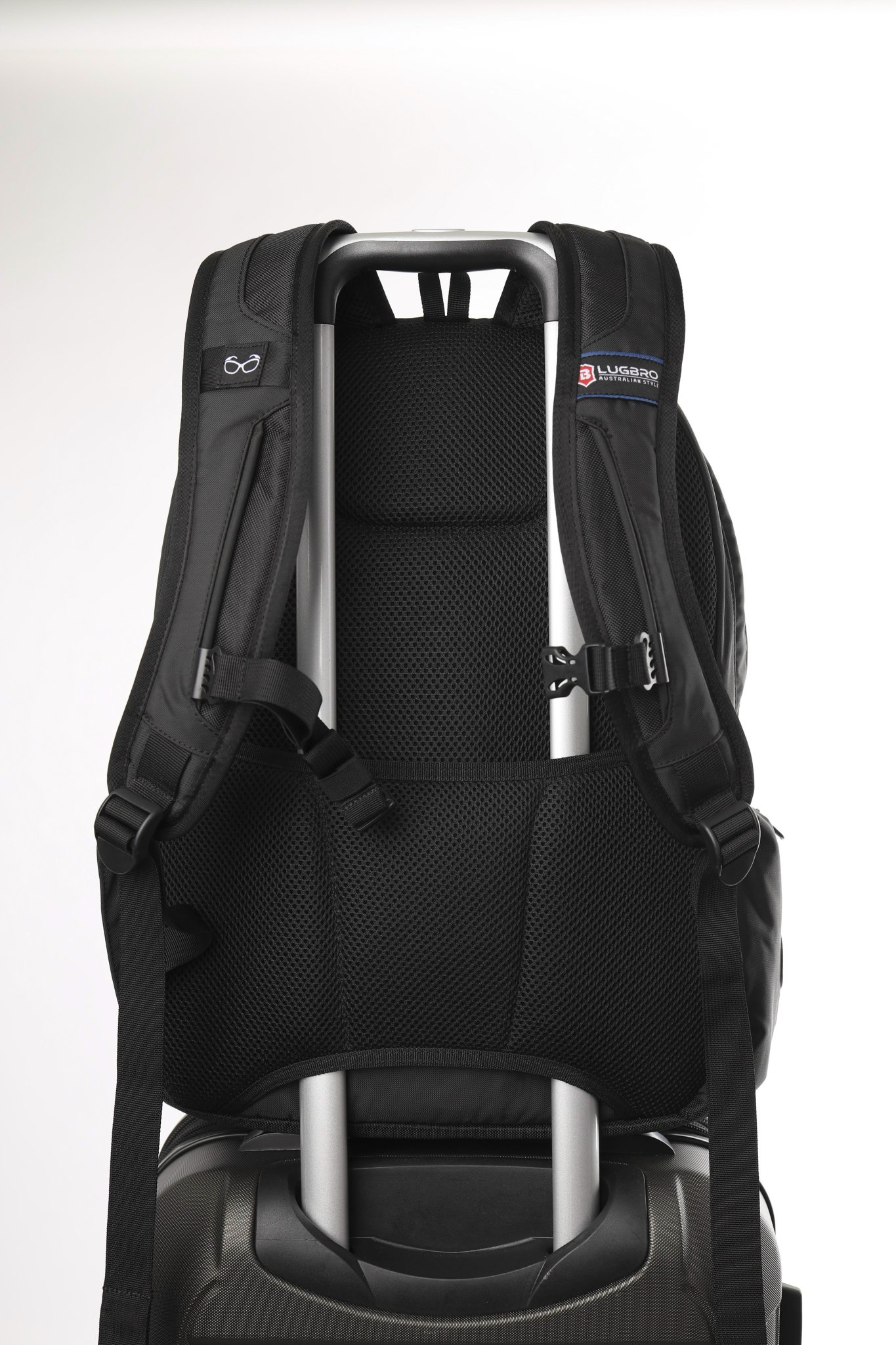 Ba lô LUGBRO  BUSINESS i17 (Đen)