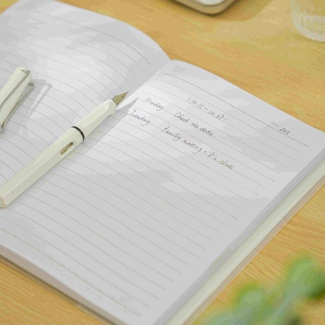 Sổ Ghi Chép Văn Phòng Bìa Nhựa Chống Nước Màu Pastel Deli - Phù Hợp Làm Sổ Kế Hoạch Planner, Nhật Kí, Tập Vở Ghi Chép Bullet Journal - EN154