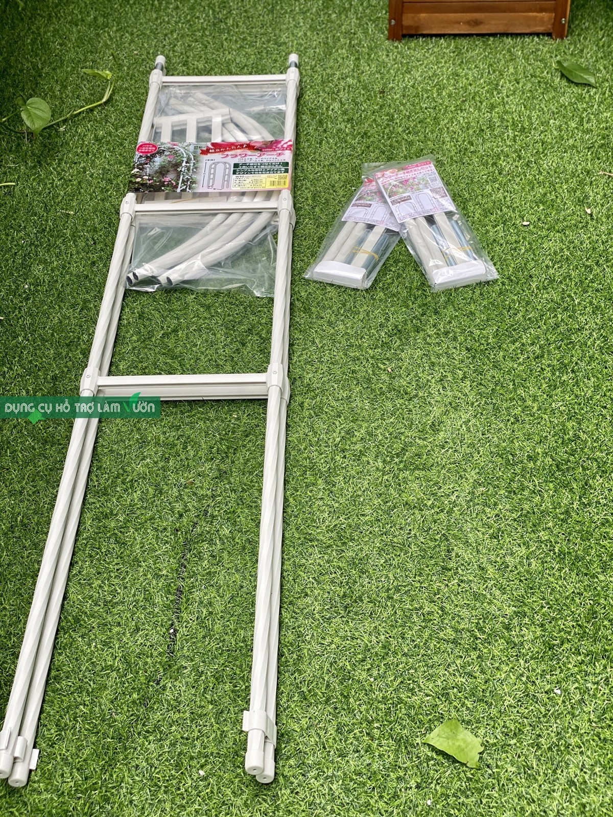 Cổng Cho Hoa Leo Cao 210Cm - Trắng - Rộng 150 Cao 210Sâu 31Cm
