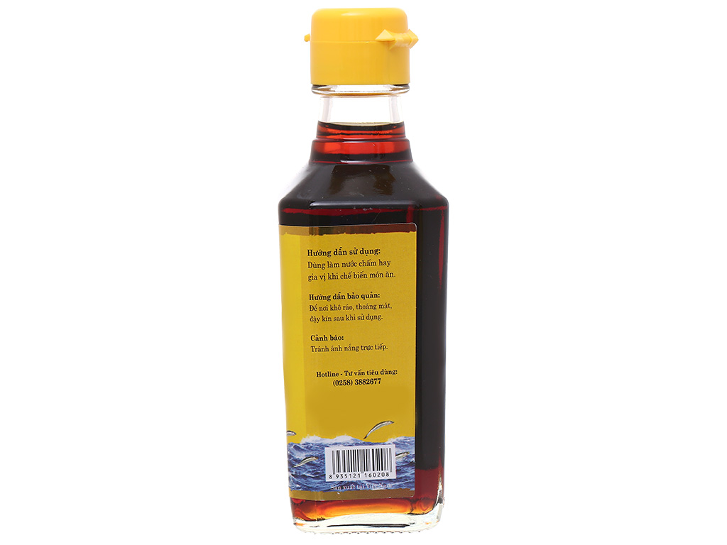 Hộp 2 chai Nước mắm Cá Cơm Cao Cấp 60 ĐỘ ĐẠM, 584 Nha Trang, Chai thủy tinh 200ml, Date luôn mới