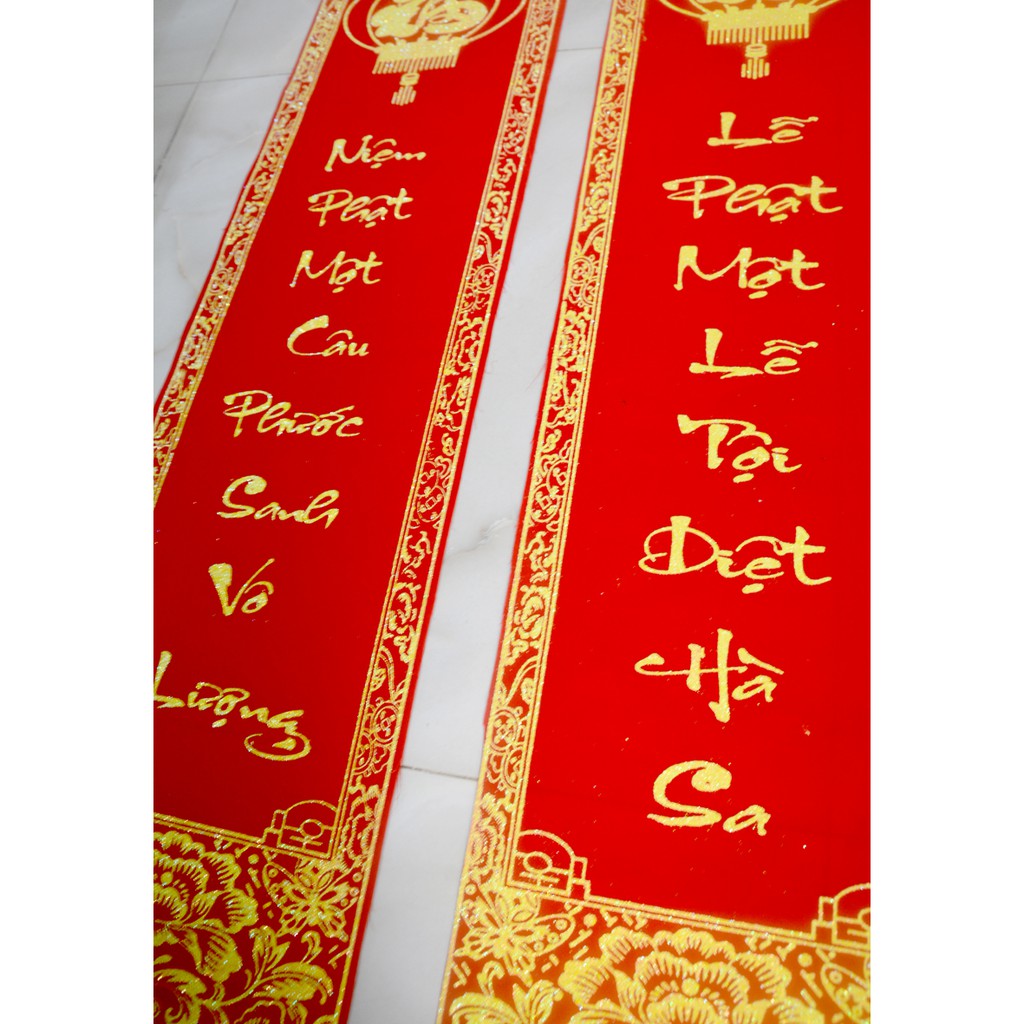 Cặp liễn nhung câu đối đỏ trang trí-Niệm Phật một câu phước sanh vô lượng-khổ 30x106 cm
