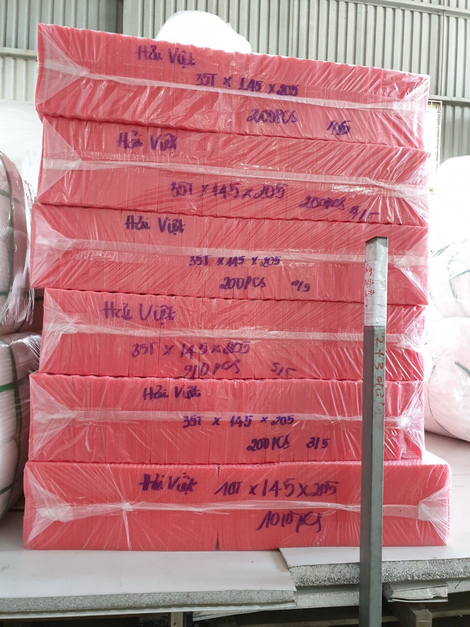Màng pe Foam bọc hàng hóa