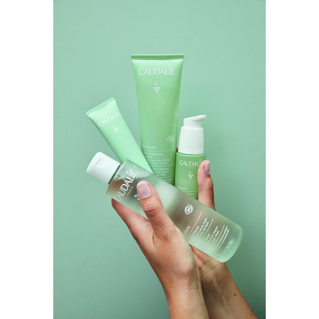 Sữa rửa mặt dạng gel Caudalie Vinopure Purifying Gel Cleanser