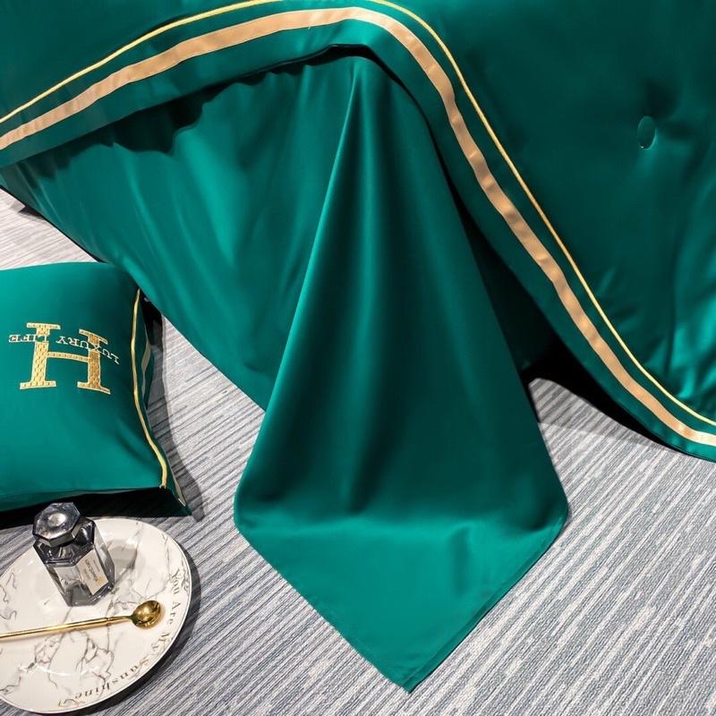 Bộ chăn Trần hè ga gối phi lụa thêu chữ H-LUXURY Life sang trọng,mềm mịn