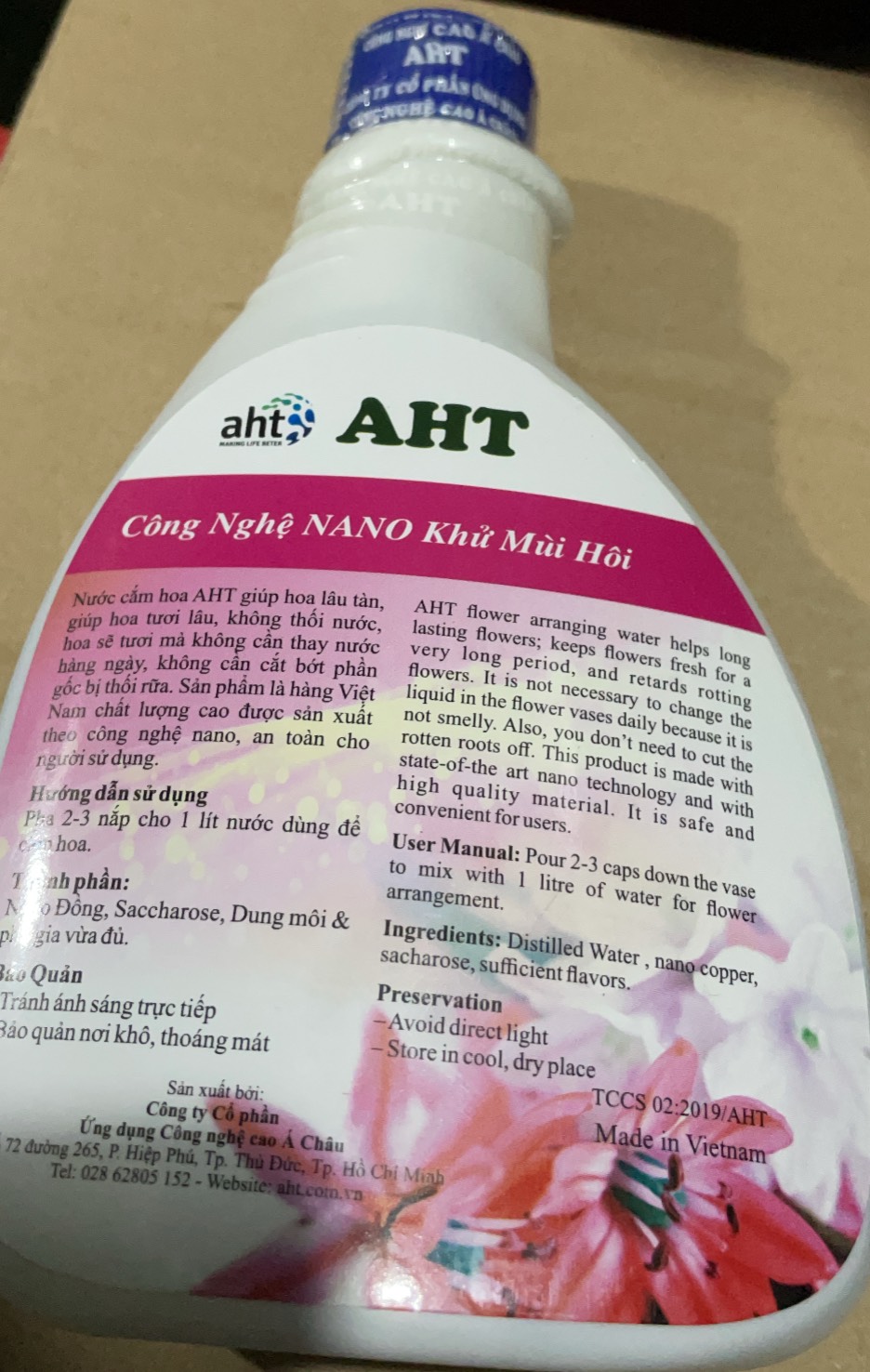 Nước cắm hoa AHT 430 ml giúp hoa lâu tàn