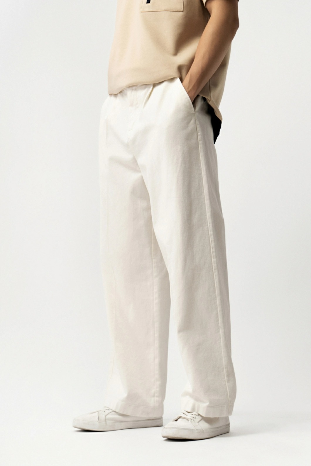 Quần Kaki Nam ROUTINE Ống Rộng Xếp Ly Trước Trơn Form Wide Leg - 10S23PCA024 | LASTORE MENSWEAR