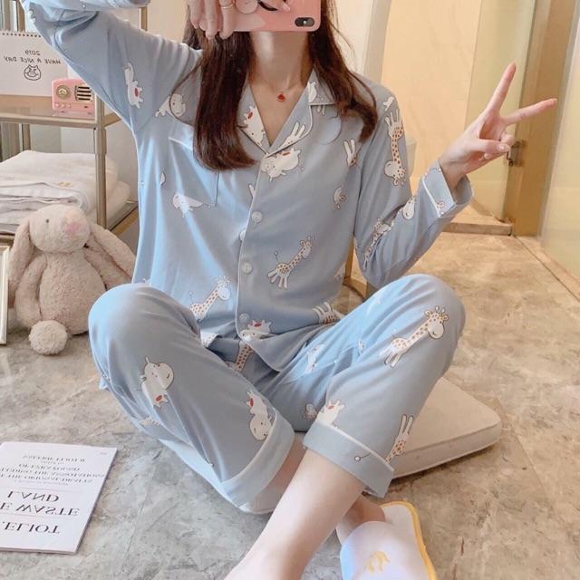 Bộ đồ sau sinh thời trang chất lụa satin