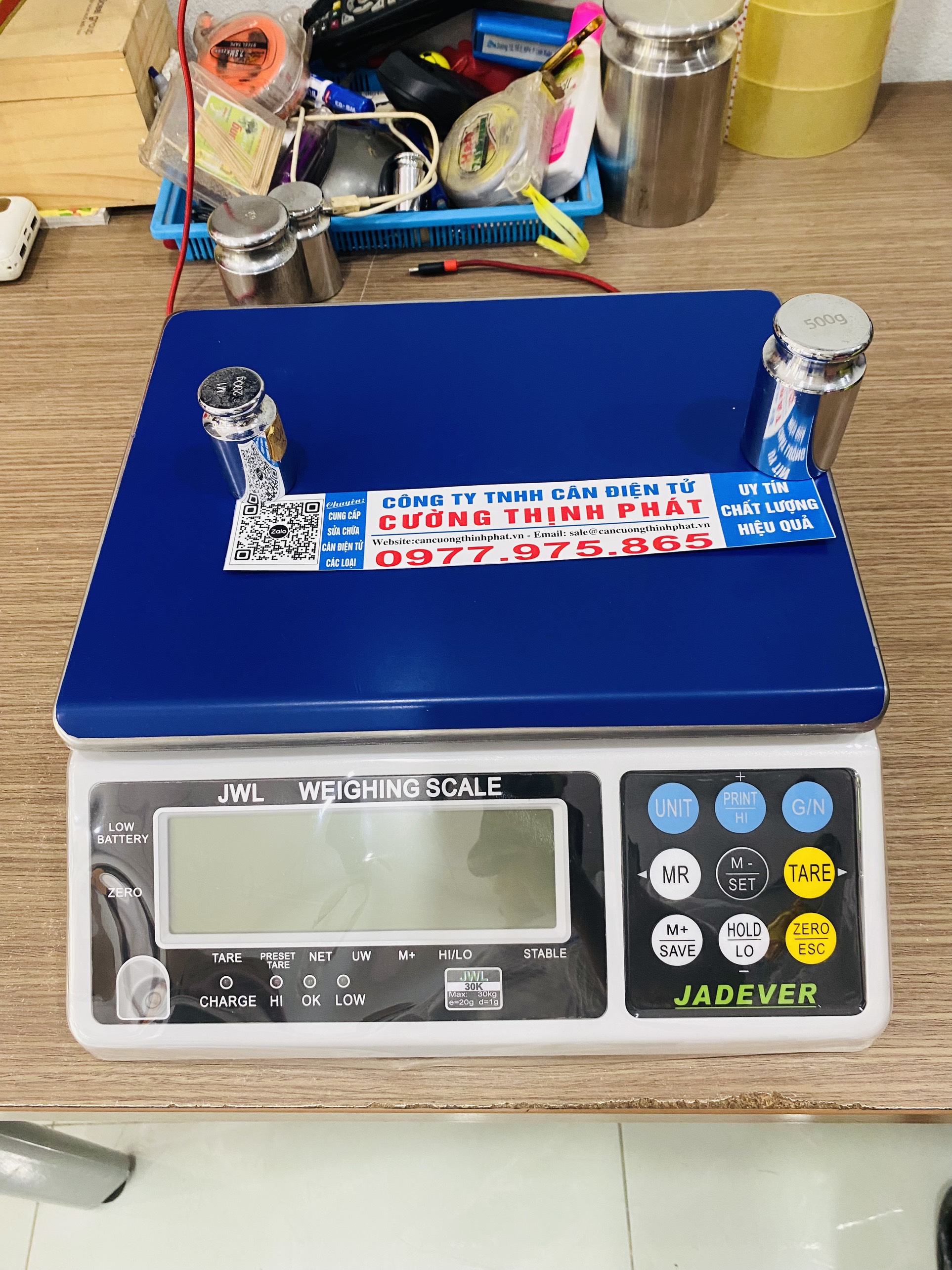 Cân điện tử Jadever JWL Mức cân 3kg độ đọc 0.2g, cân thông dụng hiện đại chính xác đến từng gram