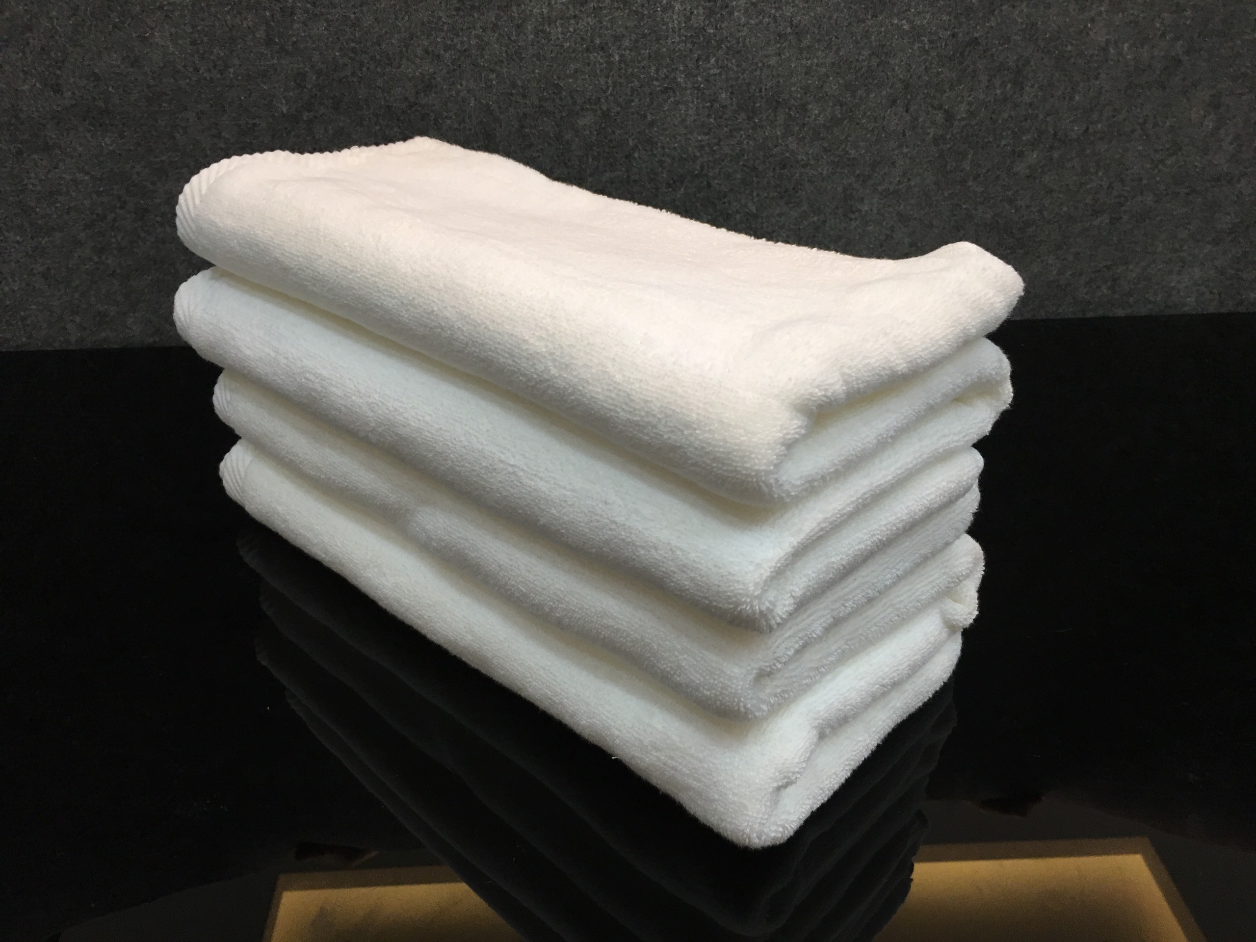 Bộ 4 khăn tắm khách sạn 5*- 100% cotton, 70x140cm, 550g/chiếc