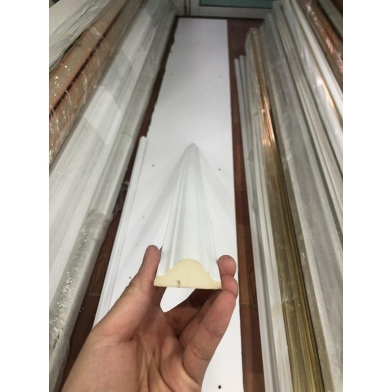 Thanh phào nhựa PU trắng thô bản rộng 2.4cm dài 1m