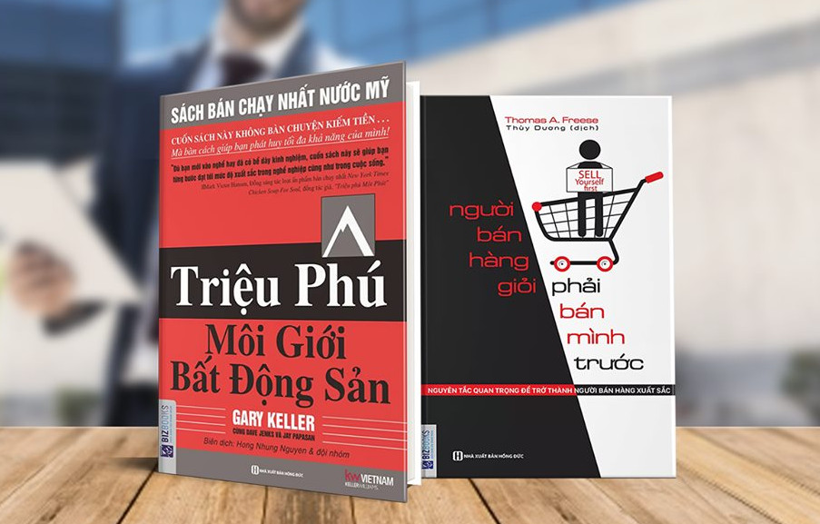 COMBO MÔI GIỚI BẤT ĐỘNG SẢN + NGƯỜI BÁN HÀNG GIỎI PHẢI BÁN MÌNH TRƯỚC (TẶNG 1 CUỐN MARKETTING DU KÍCH )