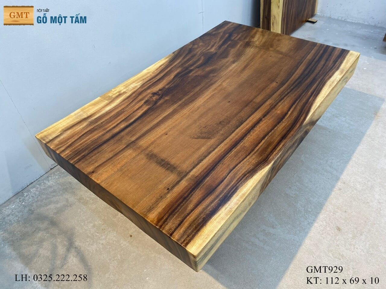 Bàn Gỗ Me Tây Nguyên Tấm, Bàn Sân Vườn Gỗ Me Tây, Bàn Sofa Gỗ Me Tây Dài 1,12m Rộng 69cm Dày 10cm