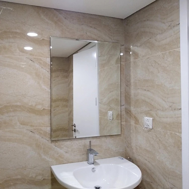 Gương soi phòng tắm, bàn trang điểm treo tường phôi Bỉ nhập khẩu DAN103A 45x60cm