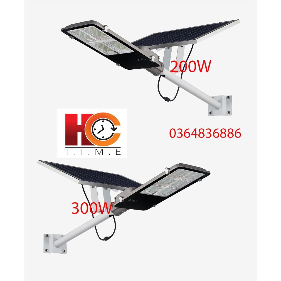 Đèn năng lượng mặt trời bàn chải 200W BC