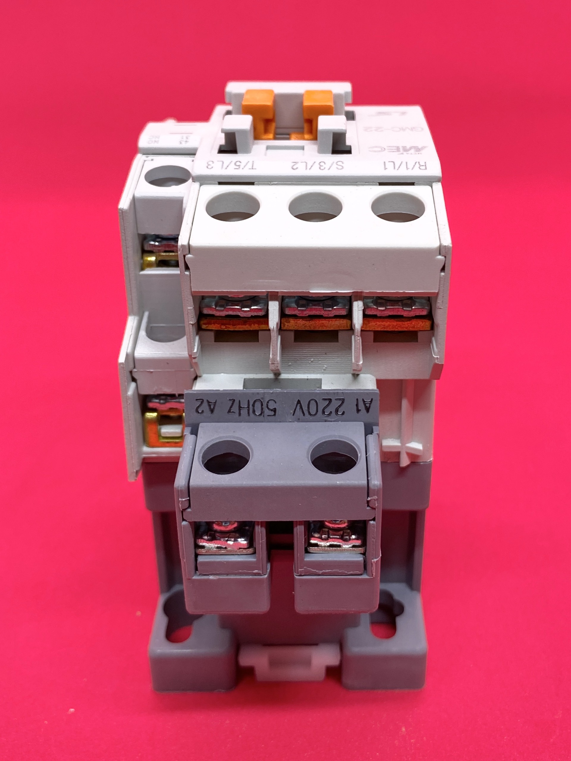Khởi Động Từ 3 Pha GMC - 22A - LS