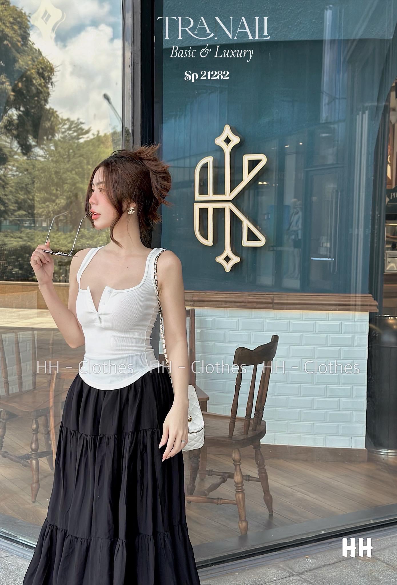 SET ĐI CHƠI, SET 2 MÓN ÁO BA LỖ KIỂU HÀNG NÚT GIỮA PHỐI CHÂN VÁY DÀI TẦNG CỰC HOT