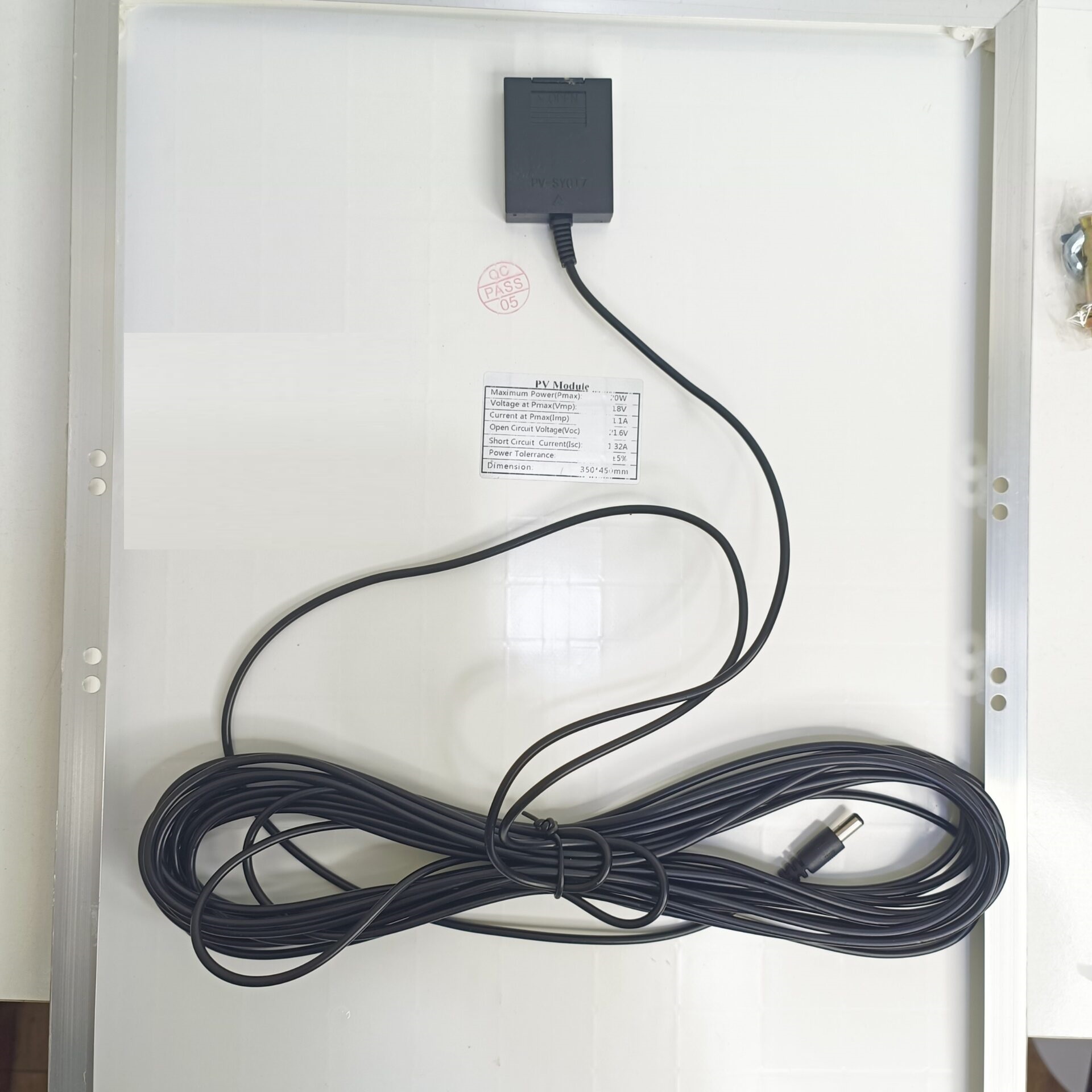Quạt Tích Điện Sạc Năng Lượng Mặt Trời Honjianda HJD-8216NL - Hàng Chính Hãng