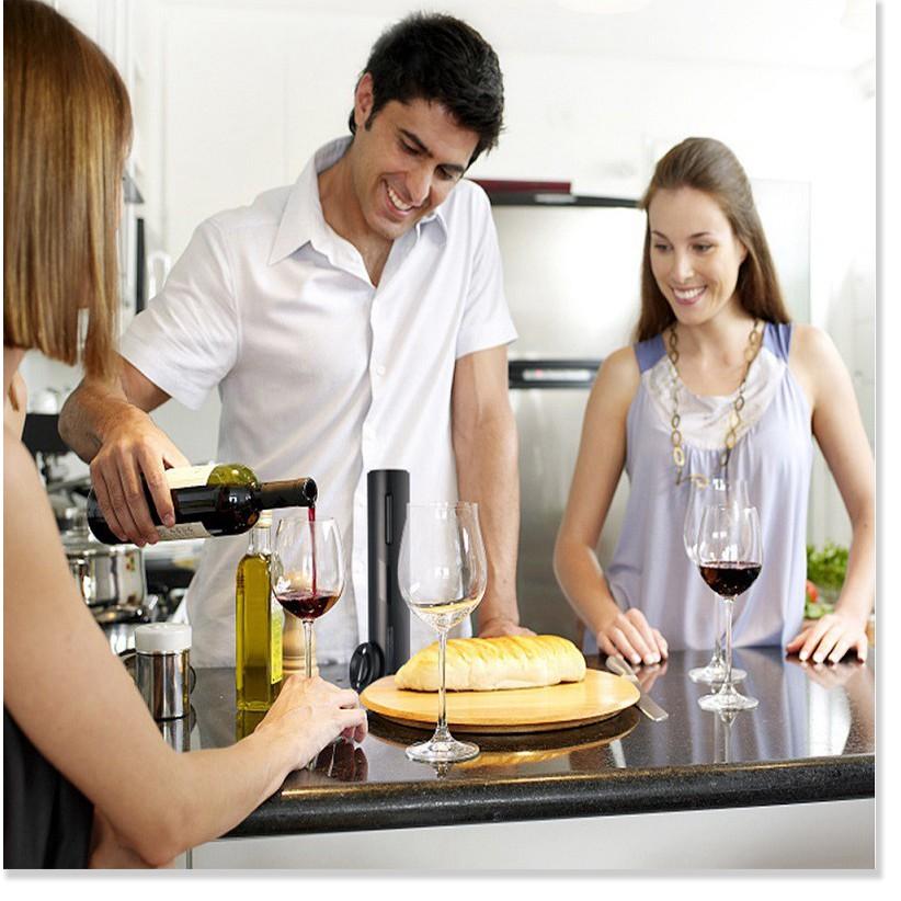 Máy khui nắp chai tự động Serve Boss