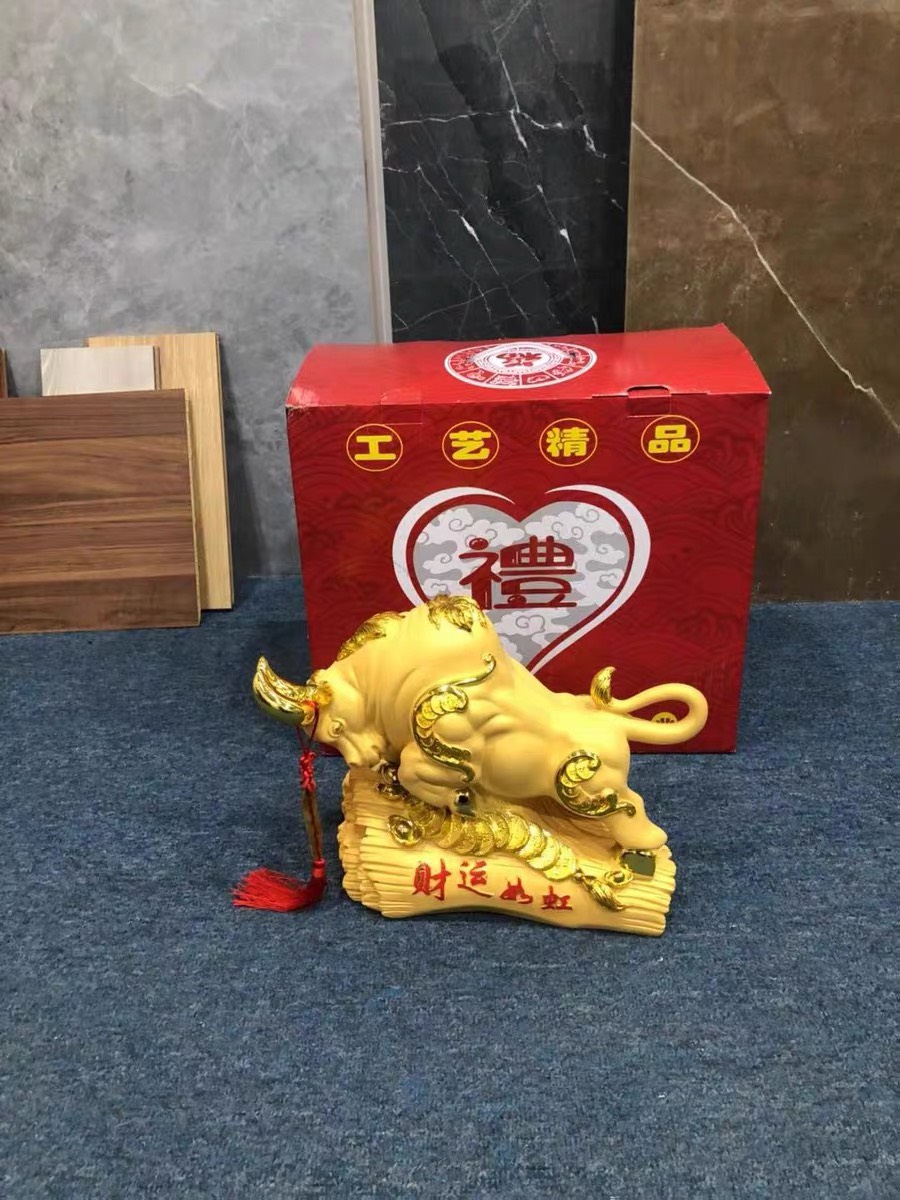 Bò Tài Chính, Bò vàng linh vật mang lại may mắn vài tài lộc, đặc biệt trong kinh doanh và đầu tư tài chính, Mã T101