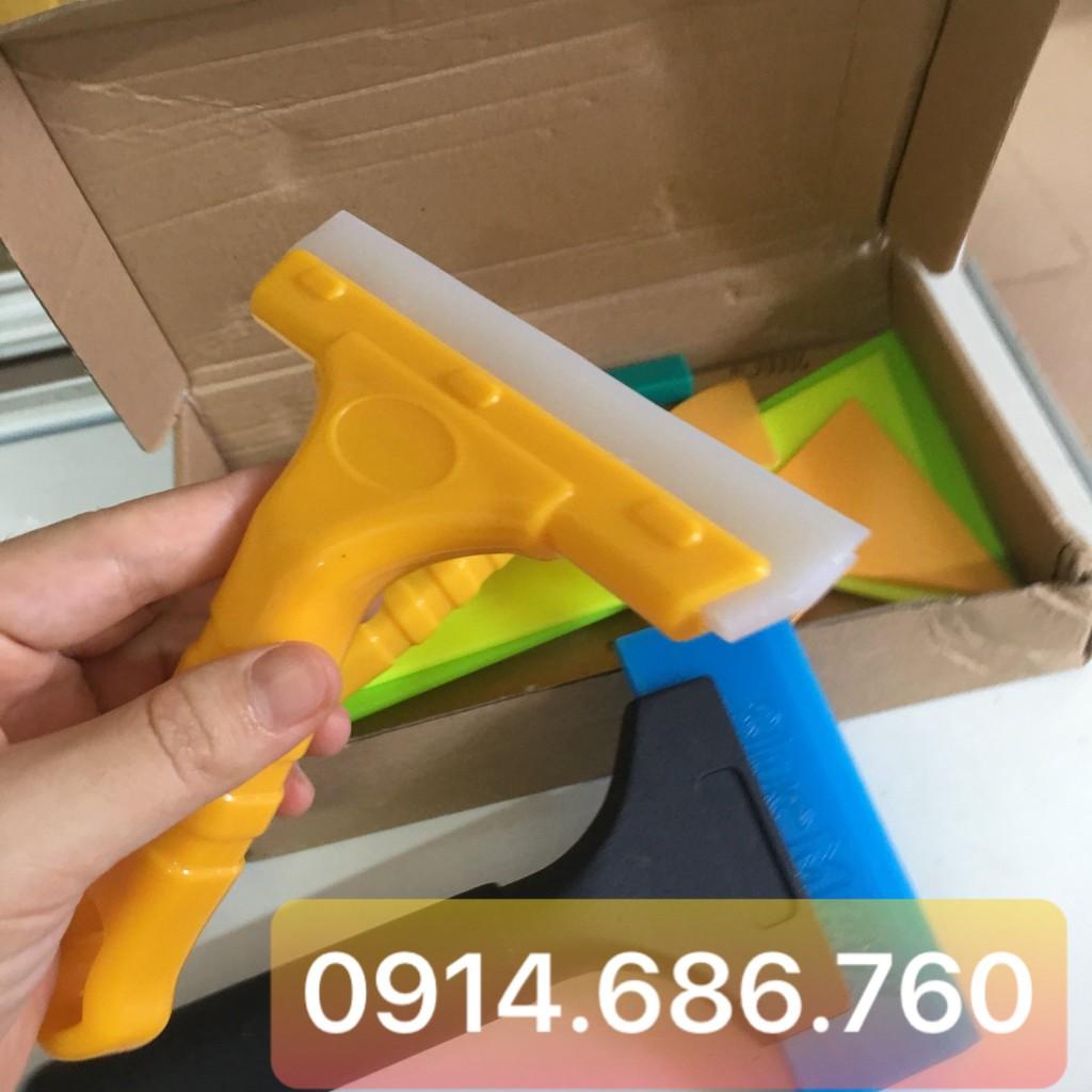 Dụng cụ dán phim, decal xe ô tô KÈM bình xịt, hàng xịn