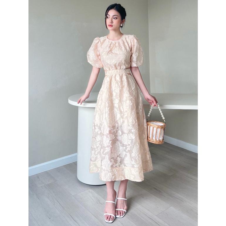 KIOBI - Đầm Cloudy form midi cổ tròn khoét eo, tùng xòe tay phồng, thắt dây eo, vải organza thêu be - KID2112179MB