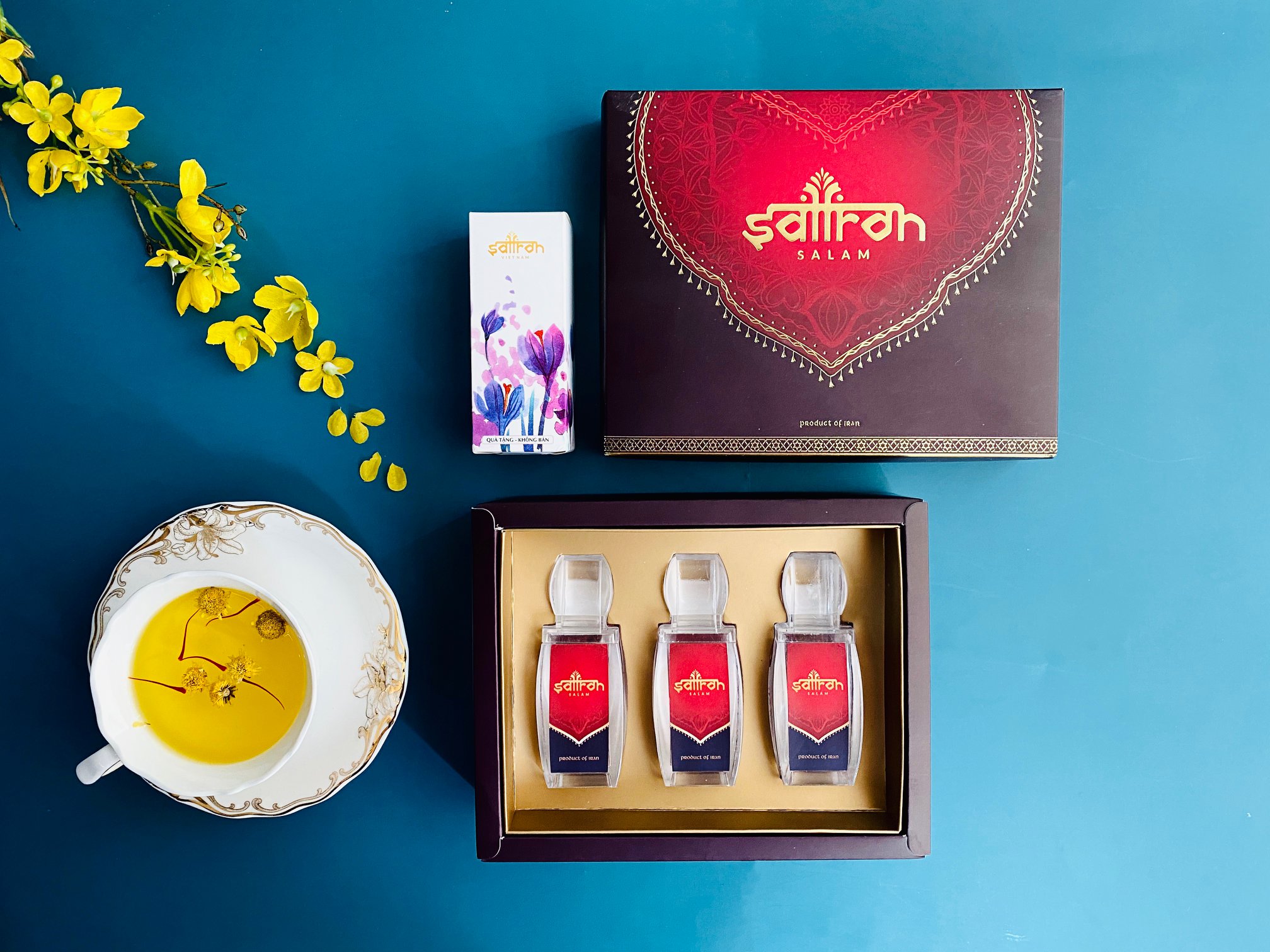 Nhụy Hoa Nghệ Tây Saffron SALAM 3Gr/hộp tặng kèm 1 hộp Saffron Salam 1Gram