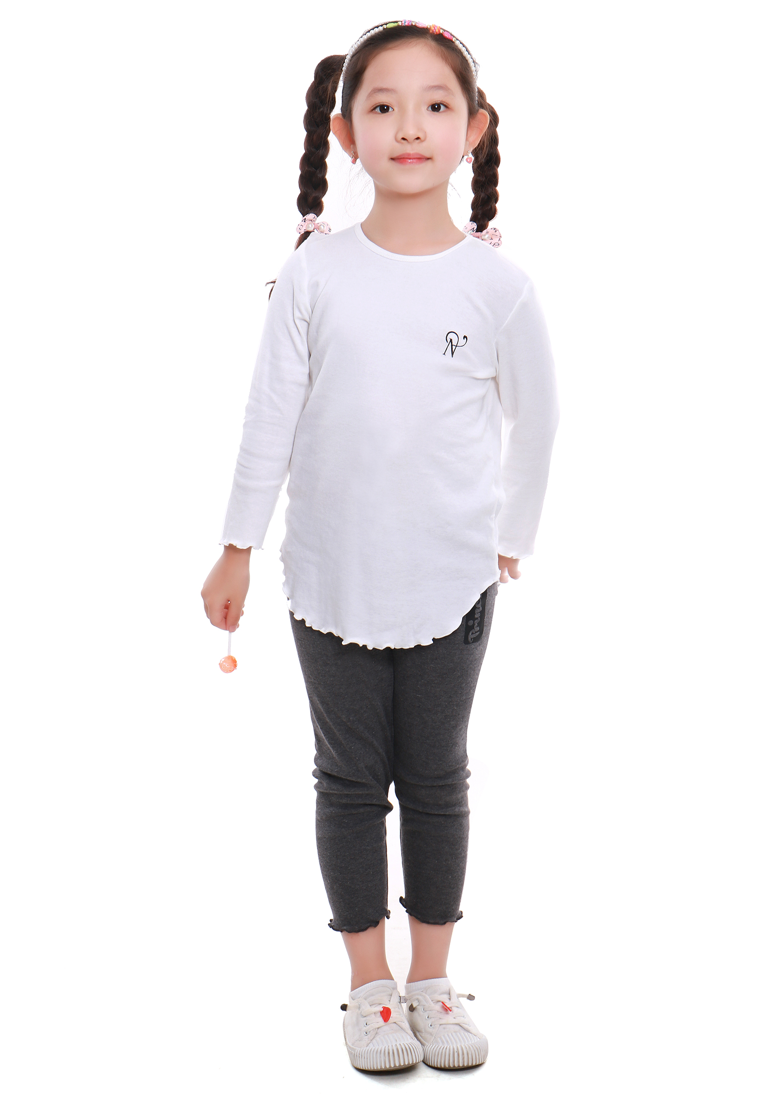 Bộ đồ thu đông cho bé gái Narsis KM9050 màu trắng xinh xắn
