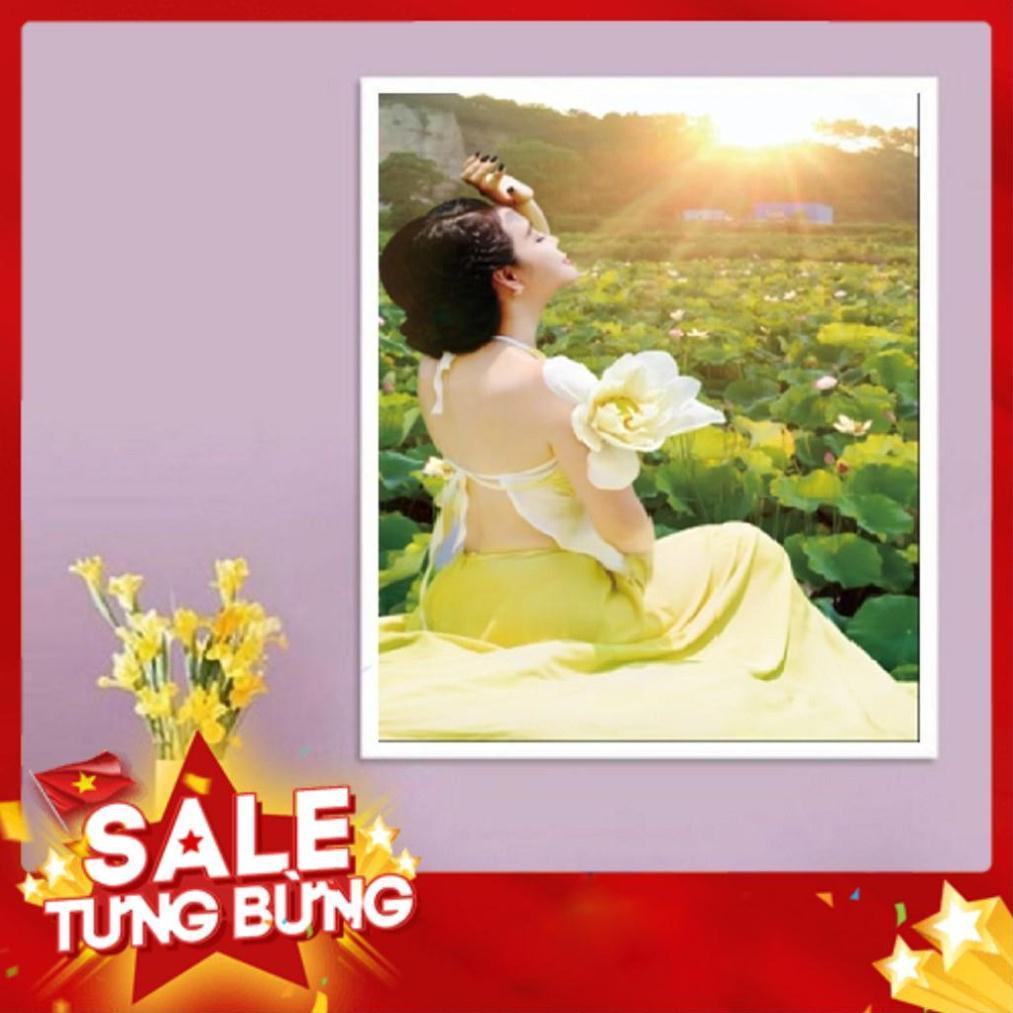 50*75CM TRANH ĐÍNH ĐÁ THIẾU NỮ BÊN SEN TRANH CHƯA ĐÍNH LV363