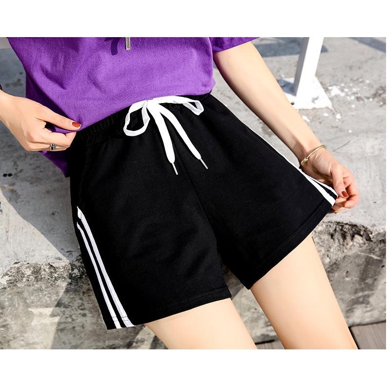 Quần Short Đùi Nữ Chạy 2 Sọc Cạp Chun Dây Rút 4 Màu Cá Tính