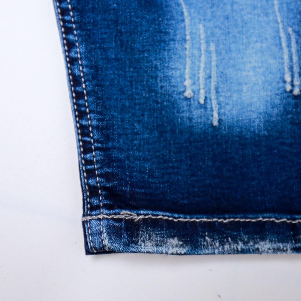 Quần jean lửng bé trai